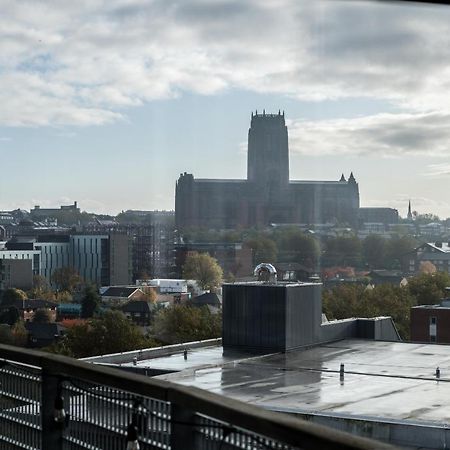 Host & Stay - The Baltic Penthouse With Balcony Liverpool Bagian luar foto