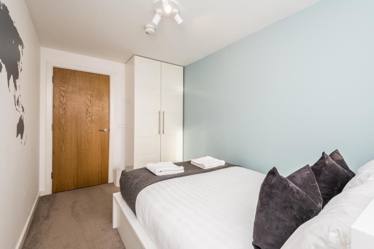 Host & Stay - The Baltic Penthouse With Balcony Liverpool Bagian luar foto